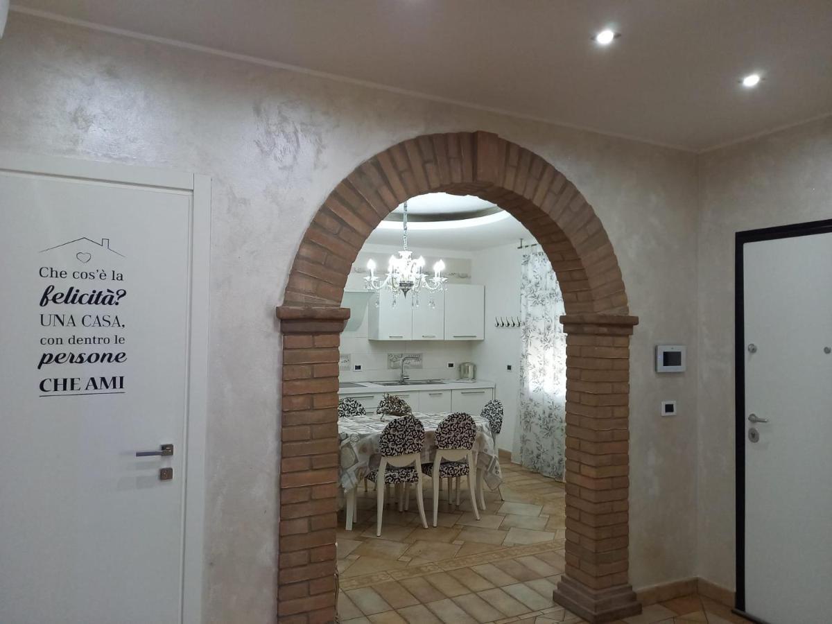 La Famiglia Appartamento Ca Bianca Luaran gambar
