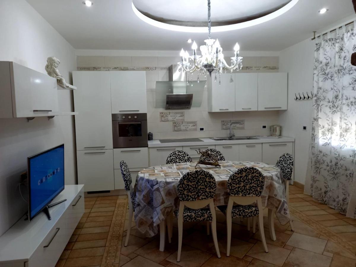 La Famiglia Appartamento Ca Bianca Luaran gambar